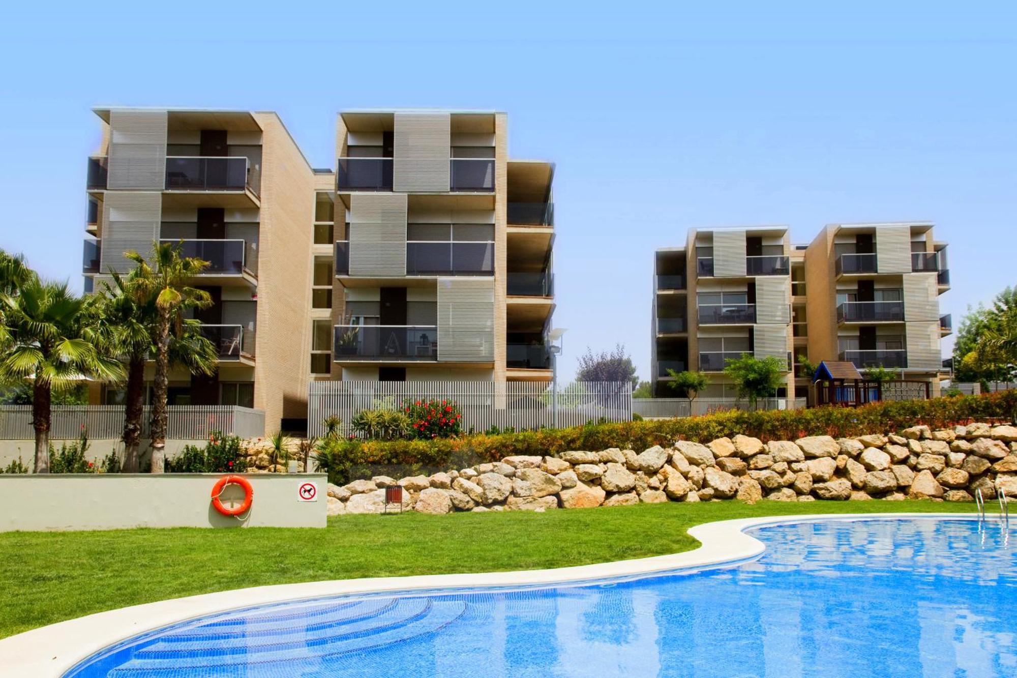 Rentalmar Paradise Families Only Con Parking Salou Dış mekan fotoğraf